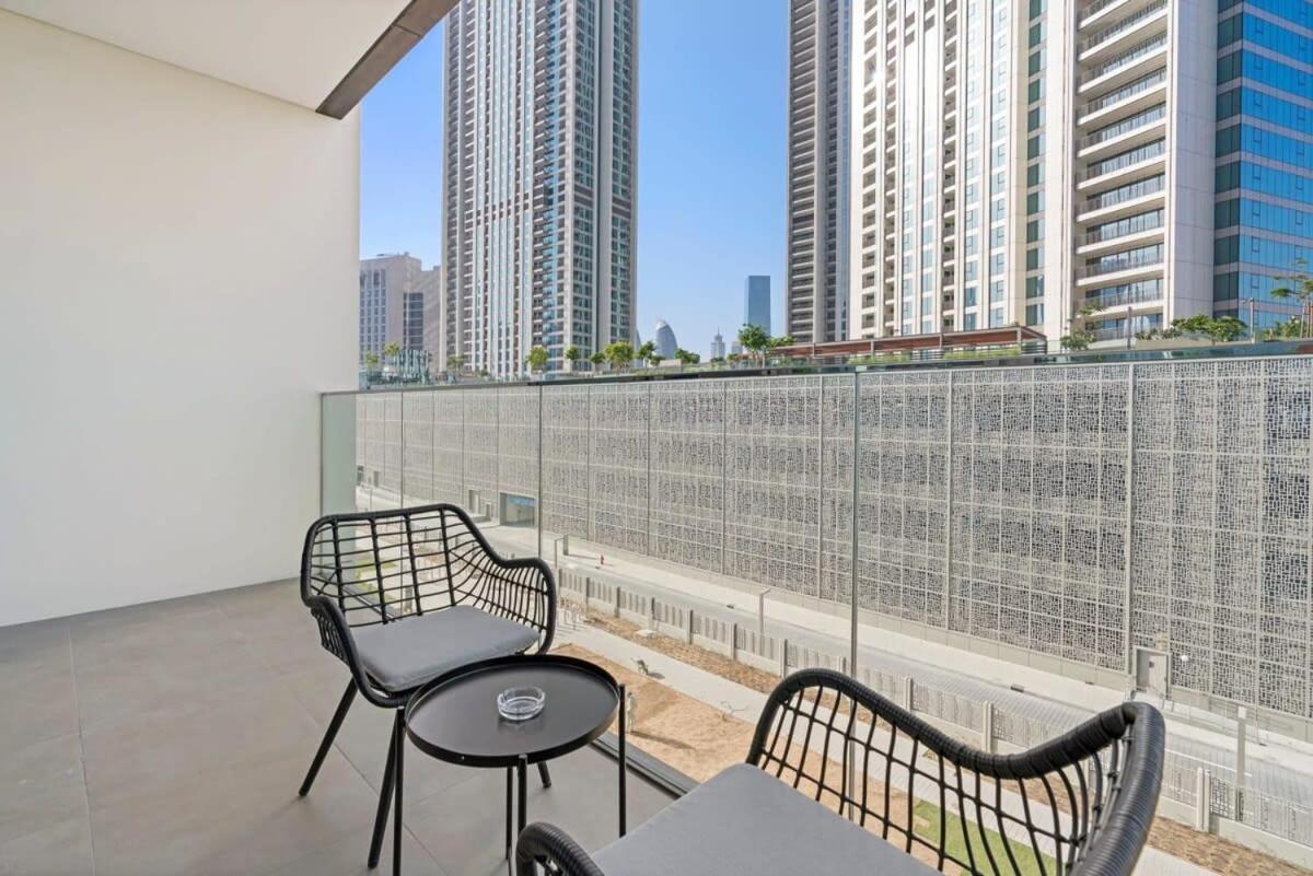 Silkhaus Modern 1Bdr In Downtown With Balcony, Pool, Gym Apartment Dubai Exterior photo